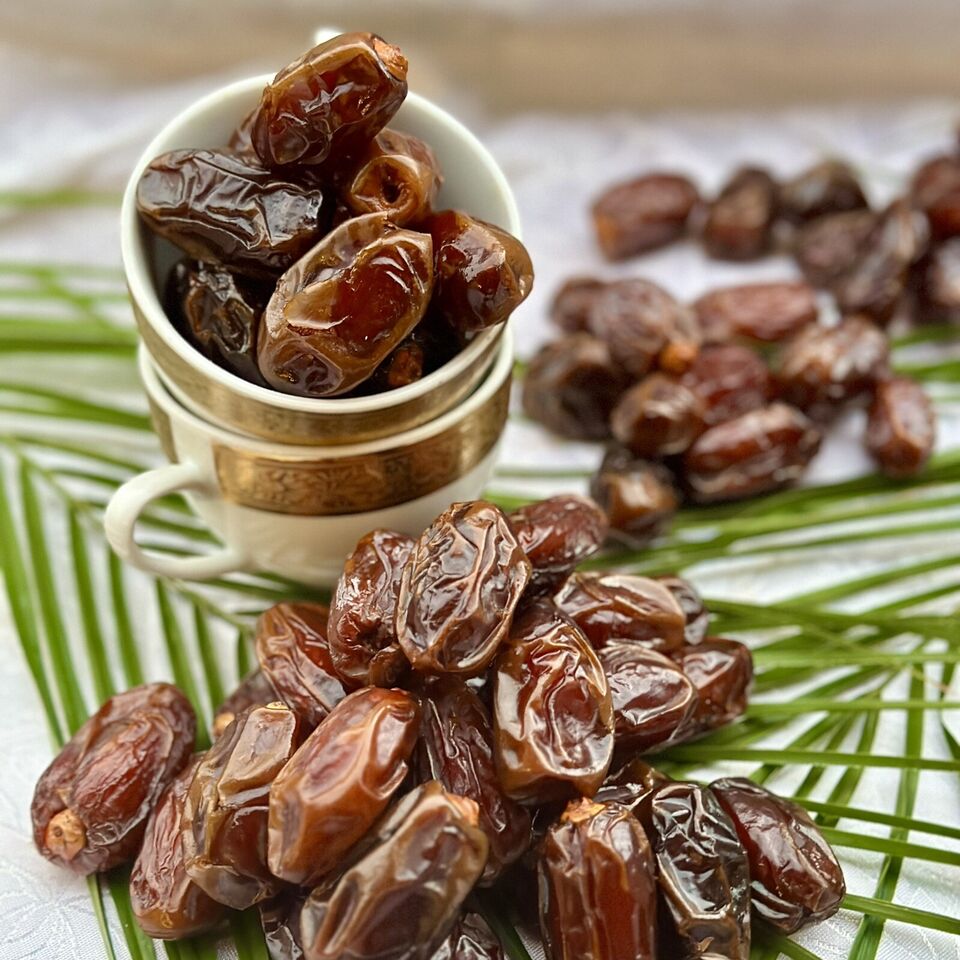 Phoenix dactylifera seeds